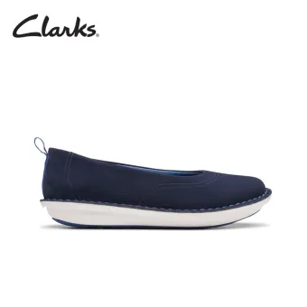 clarks soft cushion cloudsteppers