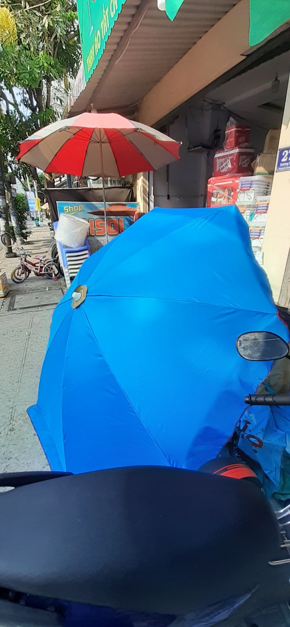 SIÊU RẺ [HCM] Dù Rộng 2m2 Cao 2m5 KHÔNG BAO GỒM ĐẾ