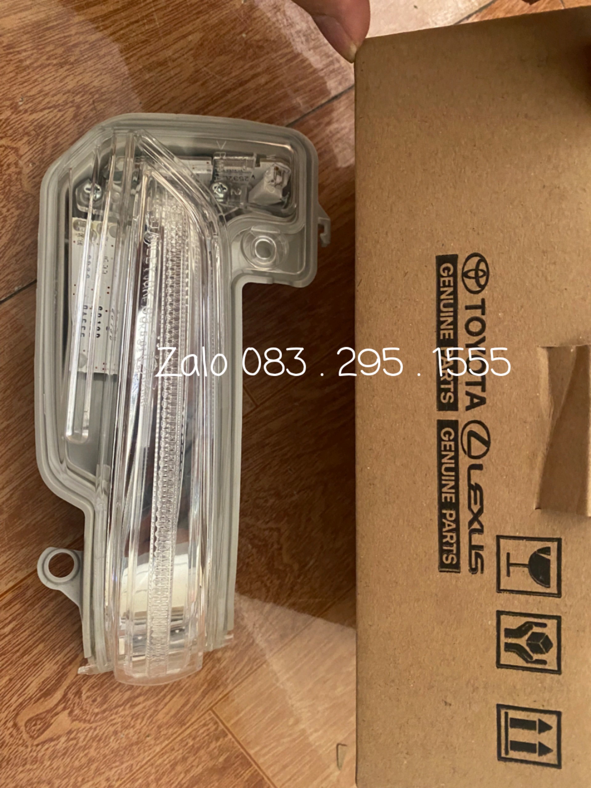 Đèn xi nhan gương innova 16 - 18
