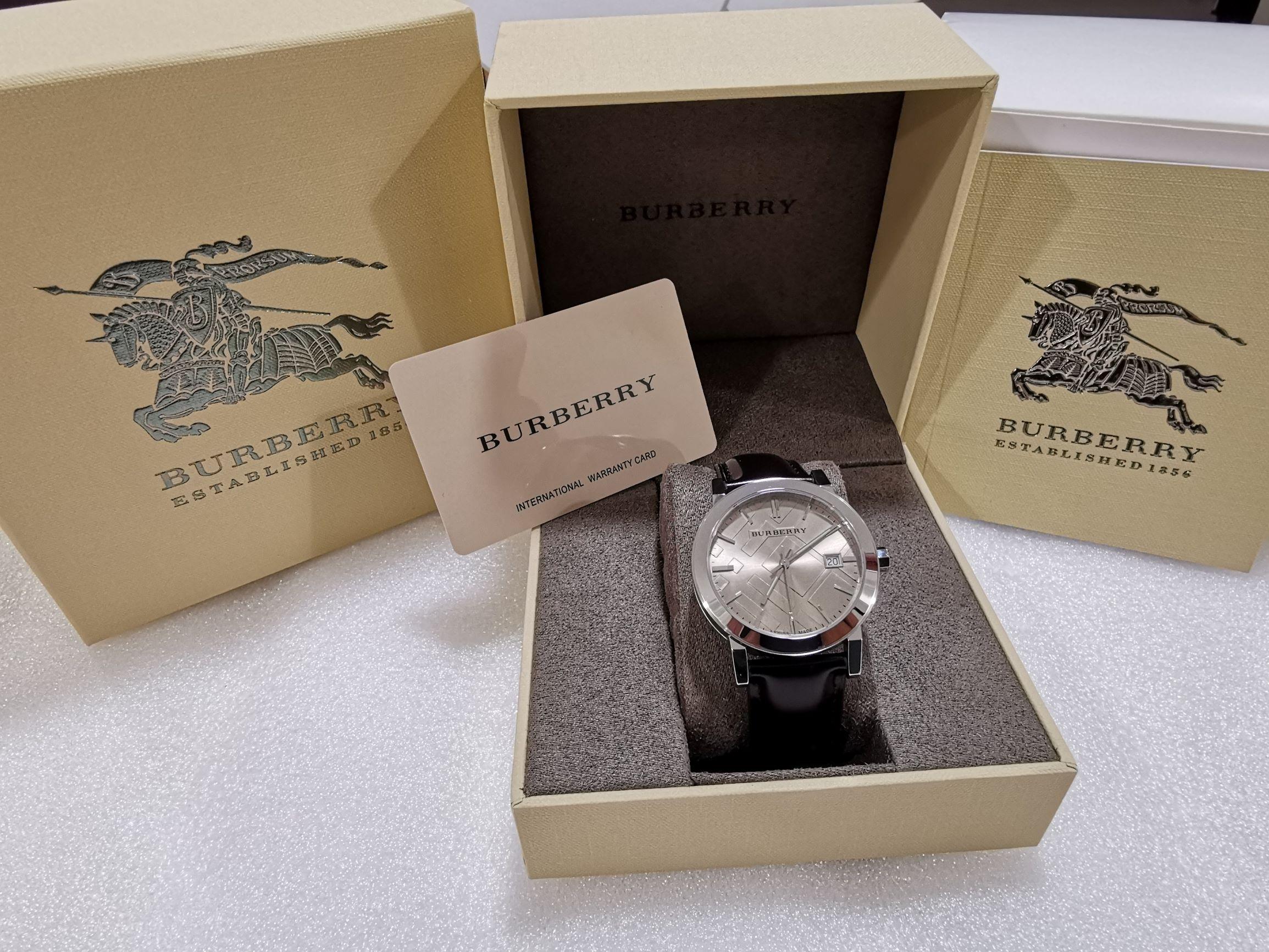 burberry bu9011