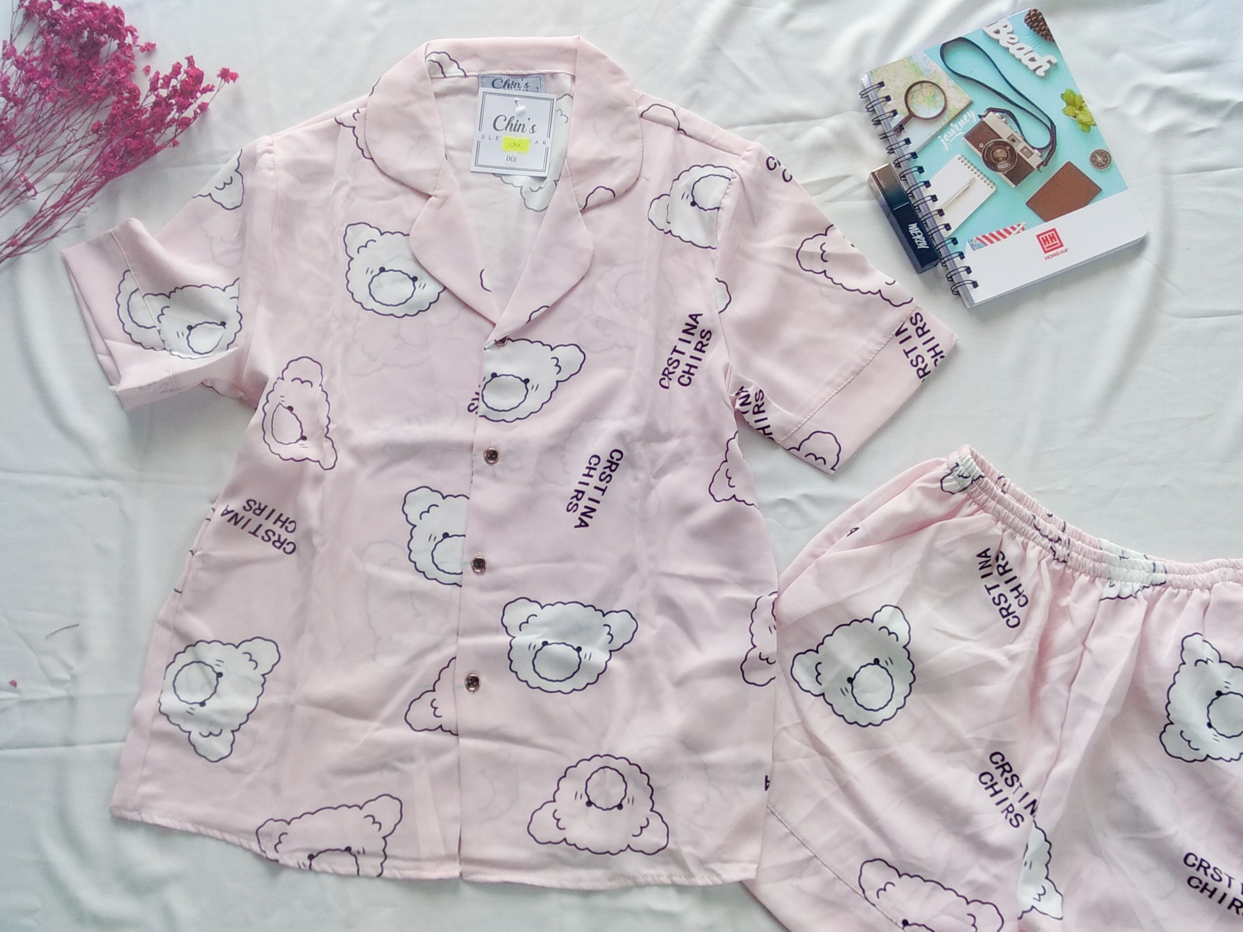 Bộ Pijama đùi, mềm mát vải lụa mango freesize từ 45-60kg