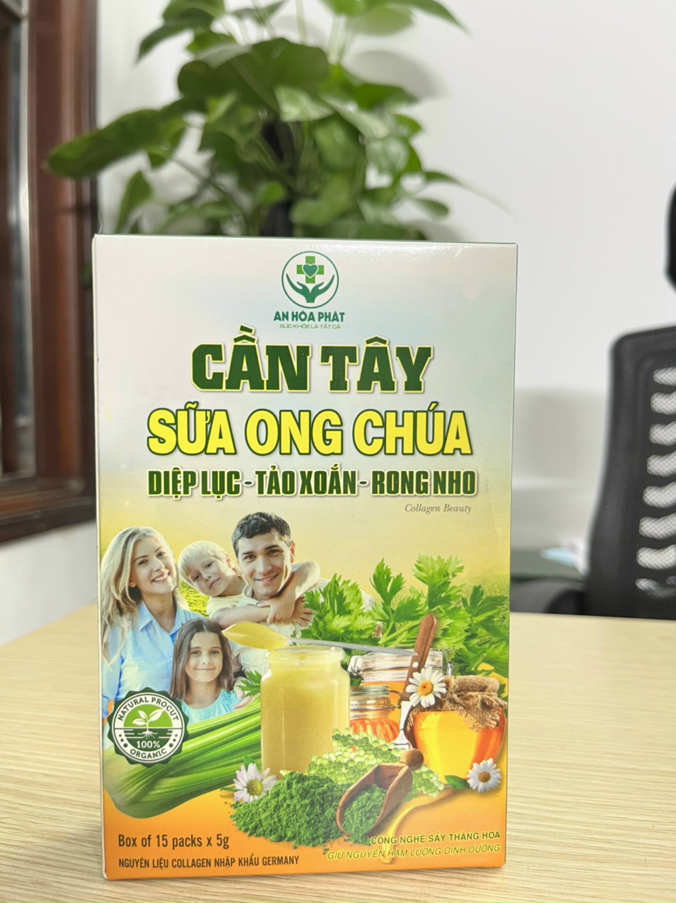 Cần tây Sữa Ong chúa Diệp lục (Hộp 15 gói)