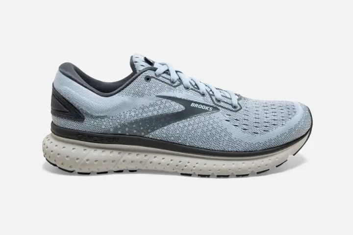 brooks neutral cushion shoes
