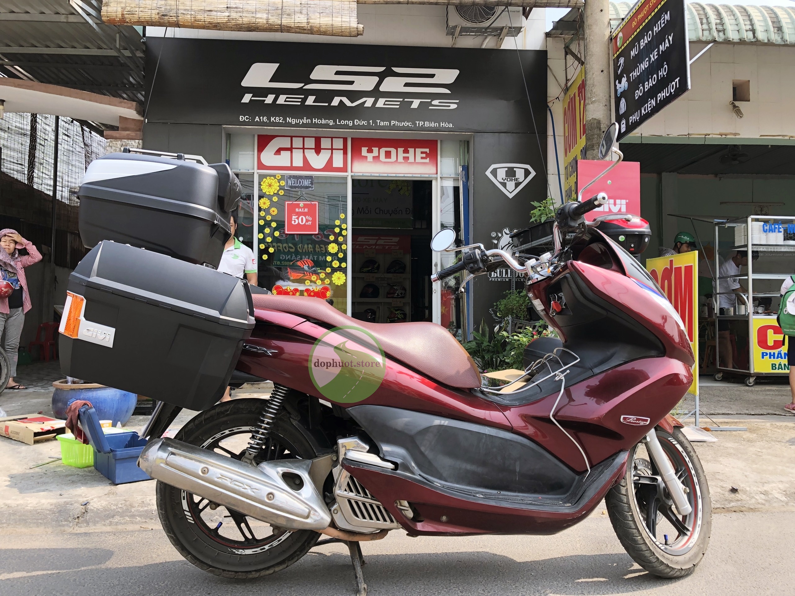 Cặp thùng hông givi E23N ( nắp đen ) - Chính hãng