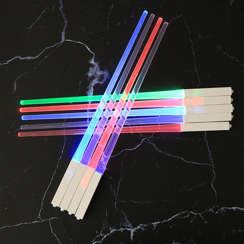 1%20PCS%20LED%20Lightsaber%20Luminous%20Chopsticks%20Detachable%20Washable%20Reusable%20Free%20Tableware%20For%20Kitchen%20Dinner%20-%20Image%206