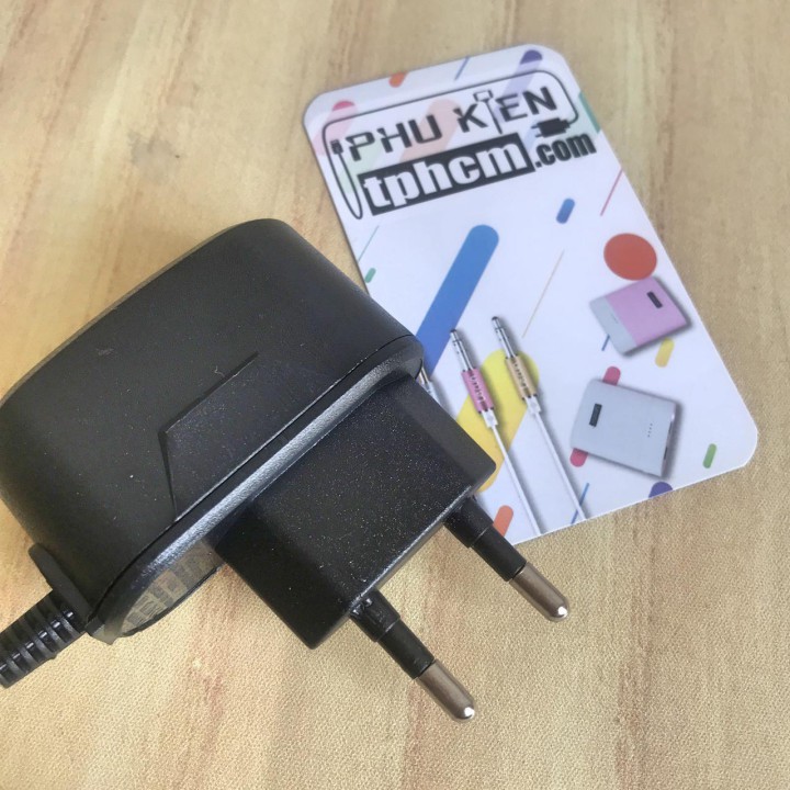 Sạc Liền dây cổng V3