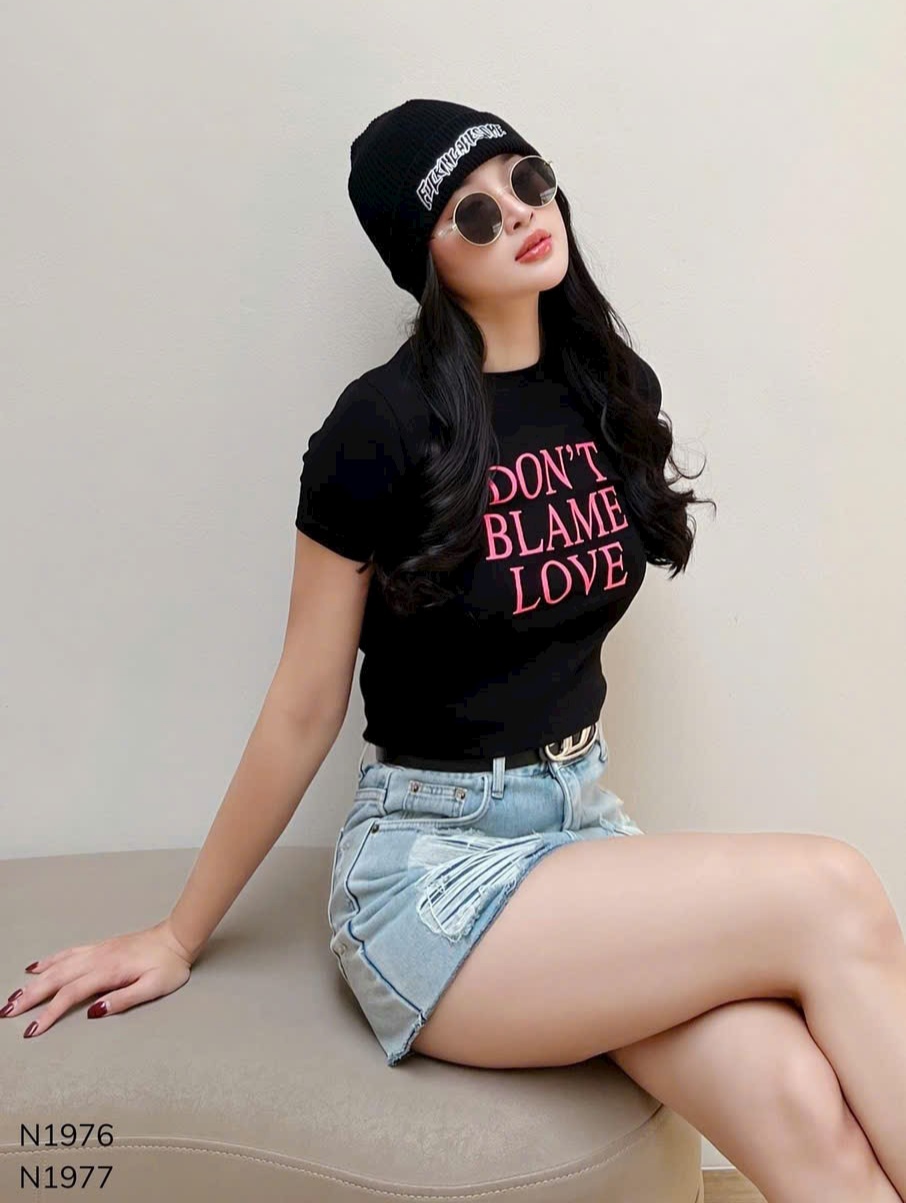 Áo thun nữ croptop form ôm in hình siêu xinh