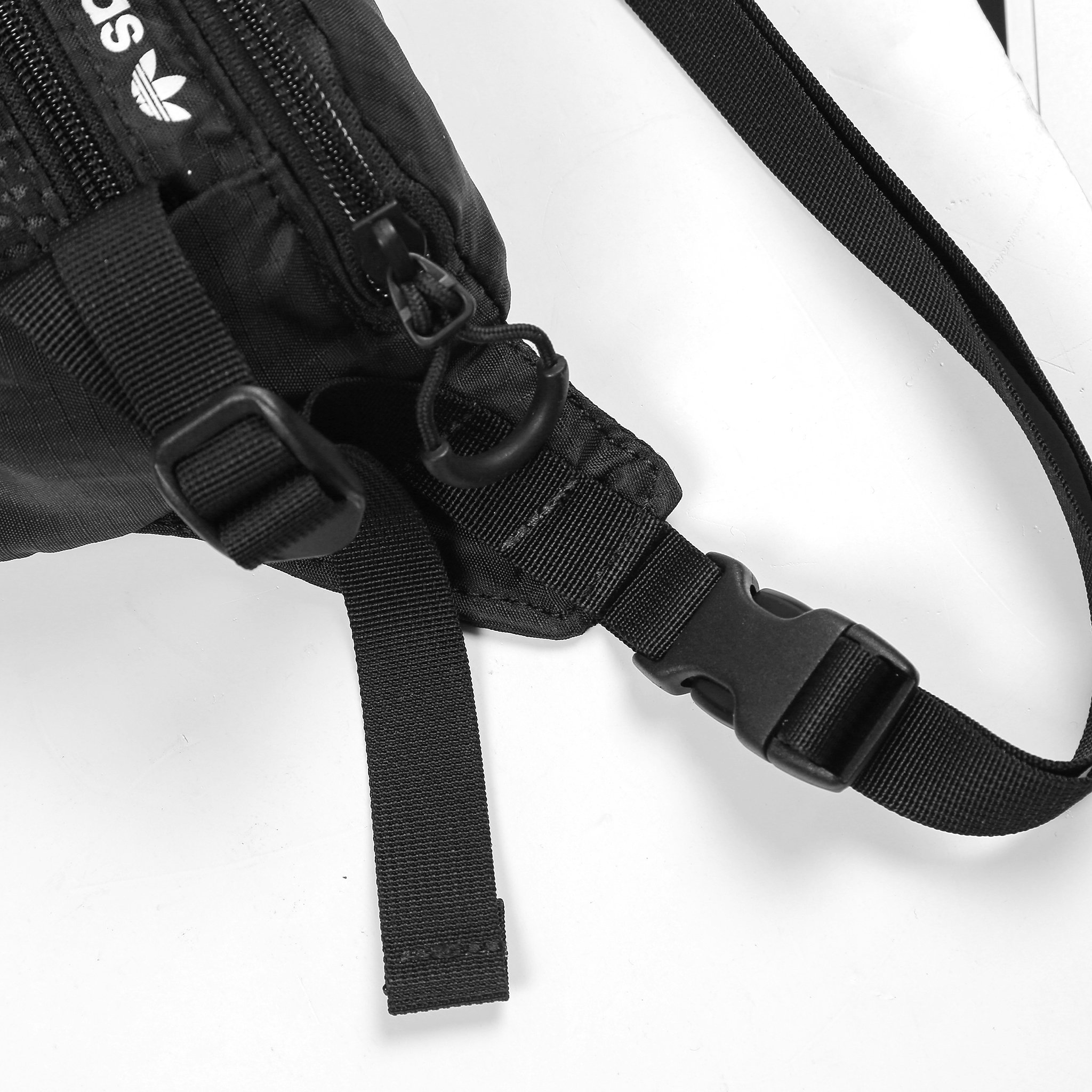 Túi Bao Tử Adidas GN2233 Belt Bag