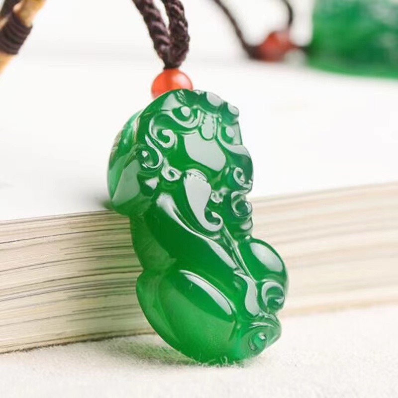 Natural green Agate PIXIU Pendant Ice green Chalcedony Necklace