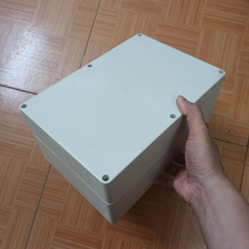 Hộp nhựa abs 265x185x130mm, lắp được 40 cell 32650 hoặc 20 cell 33140
