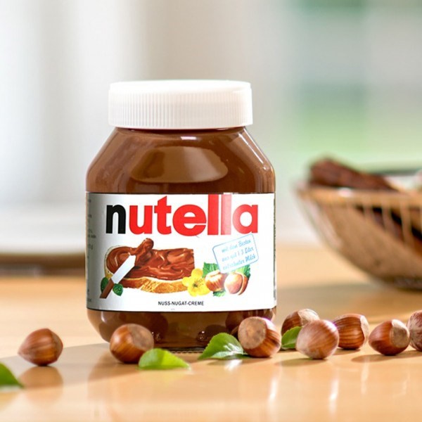 Bơ hạt phỉ phết cacao Nutella hộp 200gr