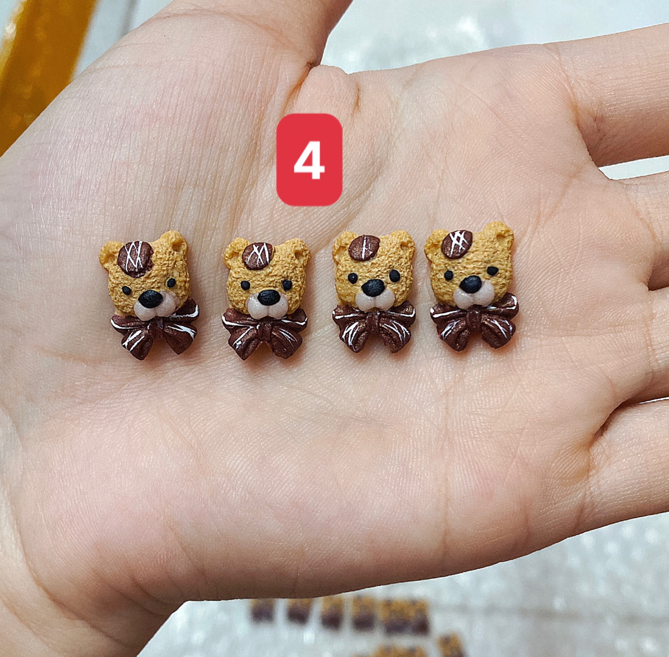 Gấu bột gắn móng ,hàng chuẩn đẹp như hình ( Giá 1 gấu )- Mini Nails