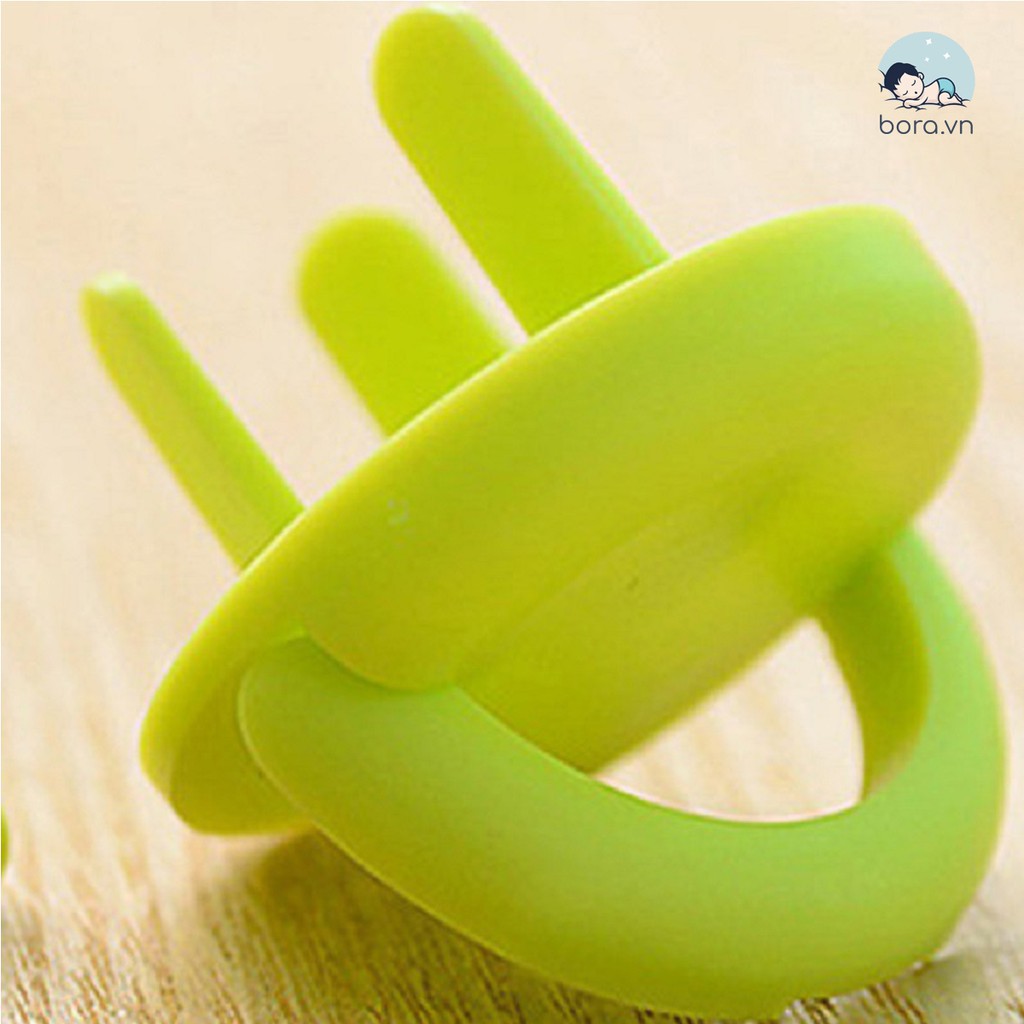 Bịt ổ điện/ Vỉ 6 Bịt Ổ Điện An Toàn Cho Bé