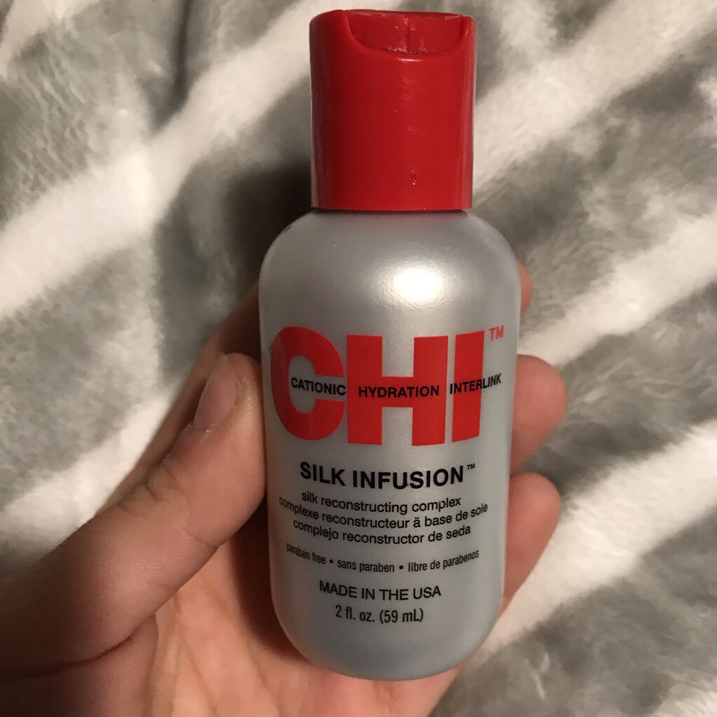 Tinh Dầu Dưỡng Tóc Mềm Mượt CHI Silk Infusion 59ml