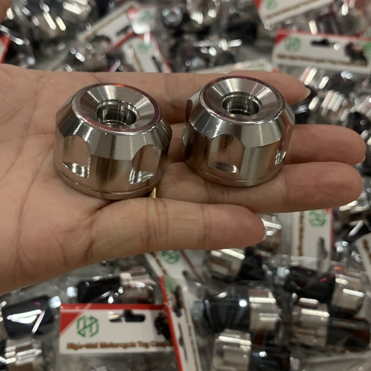 Gù tay lái xe máy 5 cạnh salaya