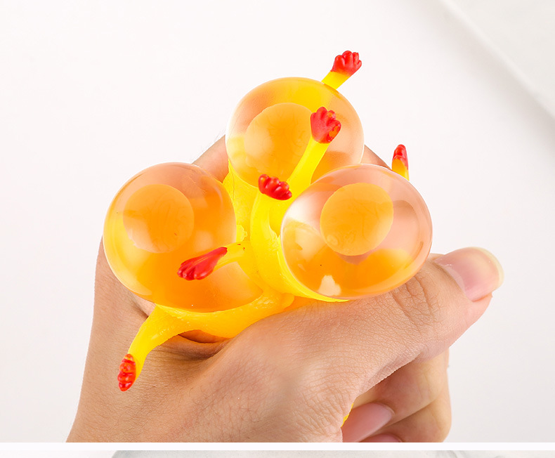 Móc khóa gà đẻ trứng