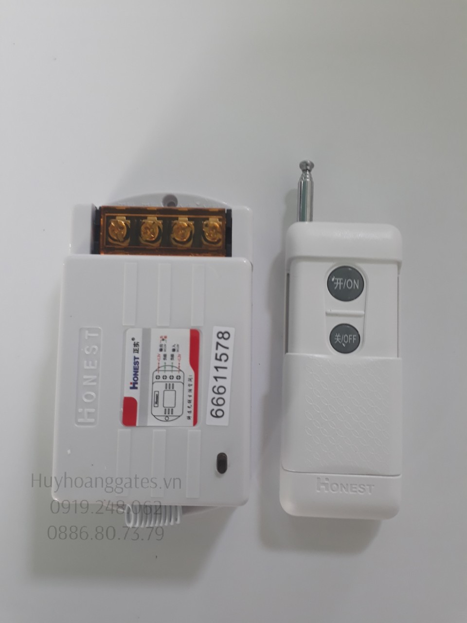 Bộ 10 Công tắc remote điều khiển từ xa 1000 mét HT-6805WD 10A-220V (CÓ CHỨC NĂNG HỌC LỆNH)