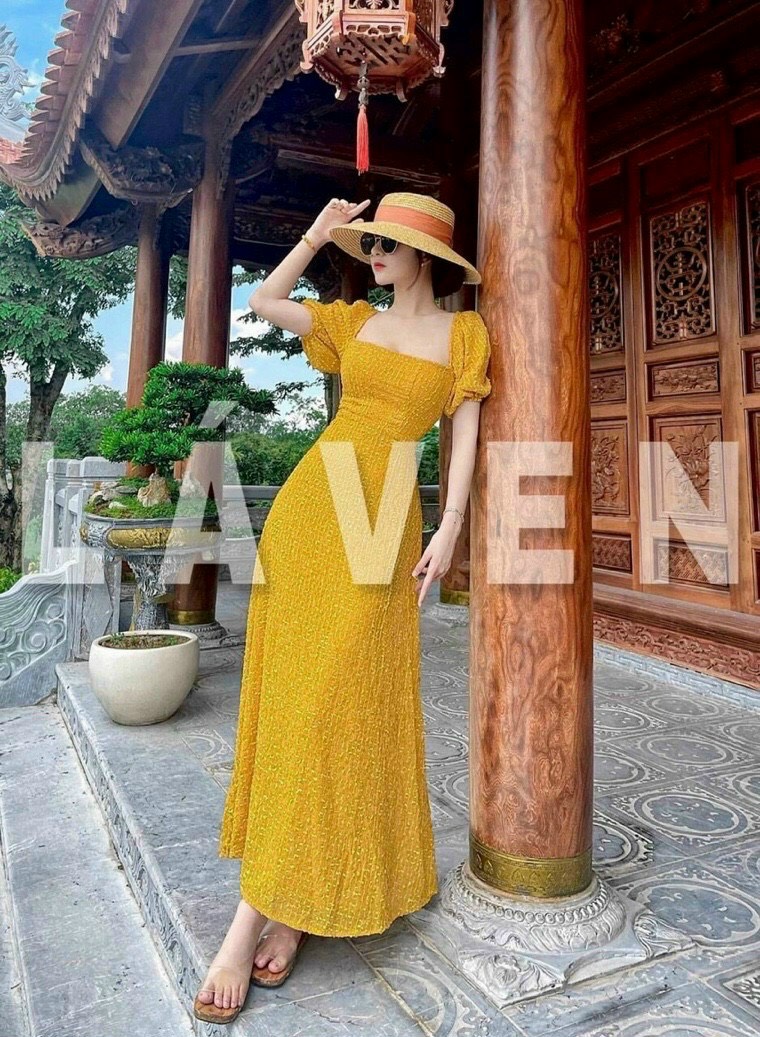 Đầm maxi dạo biển xinh xắn