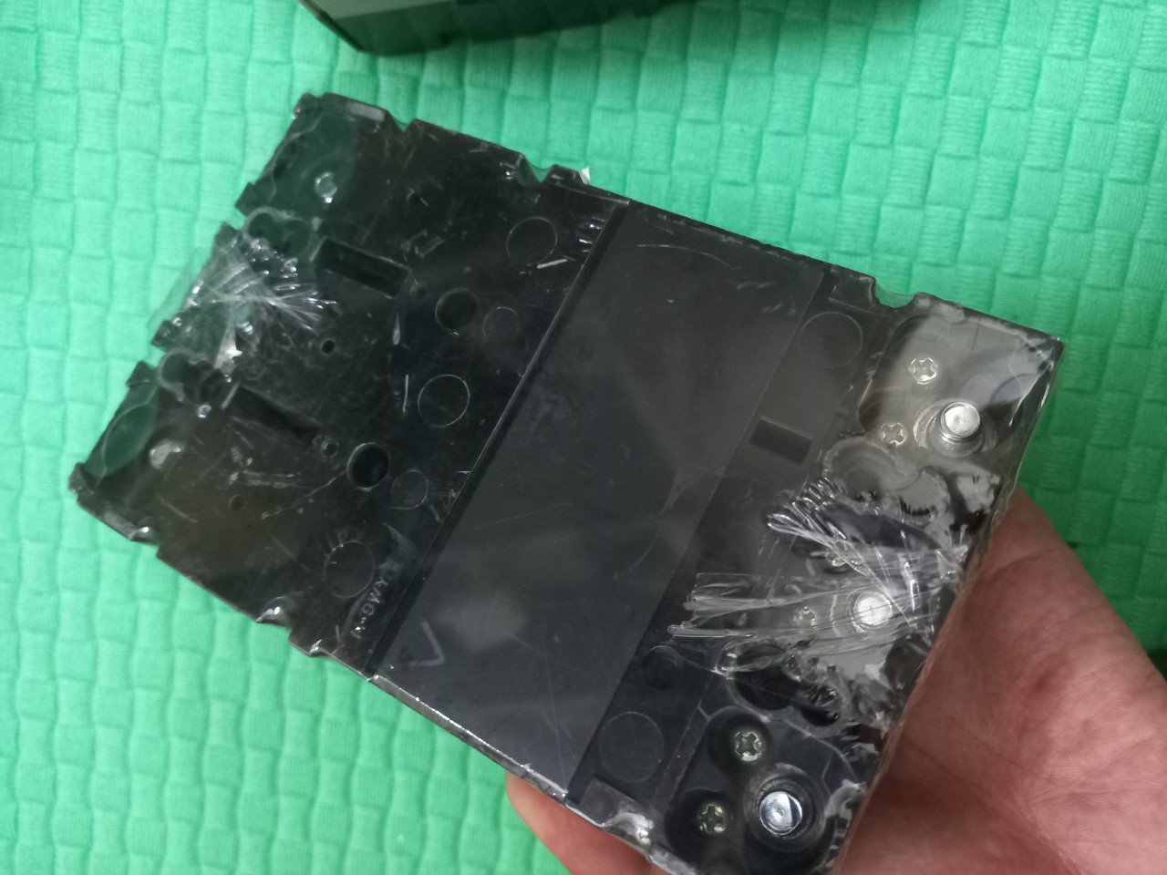 APTOMAT MCCB 3 PHA NHẬT 200A 225A XÁC TO