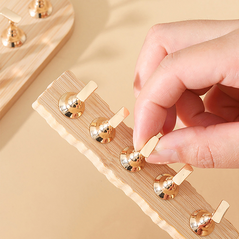Magnetic%20Nail%20Holder%20Wooden%20Display%20Stand%20For%20False%20Nail%20Tips%20Gel%20Polish%20Showing%20Shelf%20Palettes%20Manicure%20Practice%20Tools%20Supply%20Natuo%20-%20Image%202