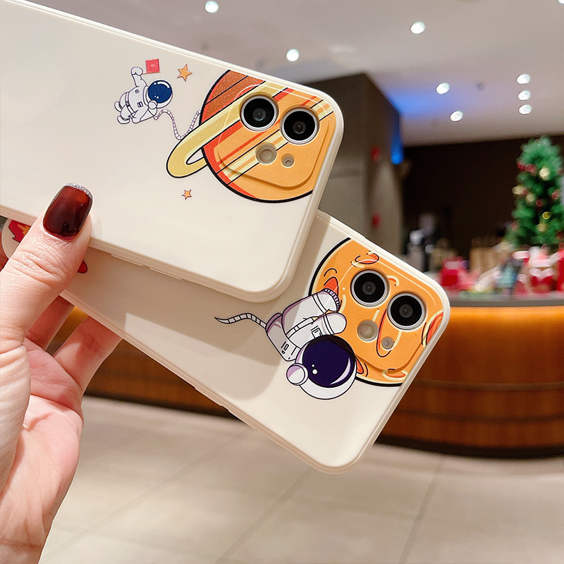 Ốp lưng iPhone PHI HÀNH GIA