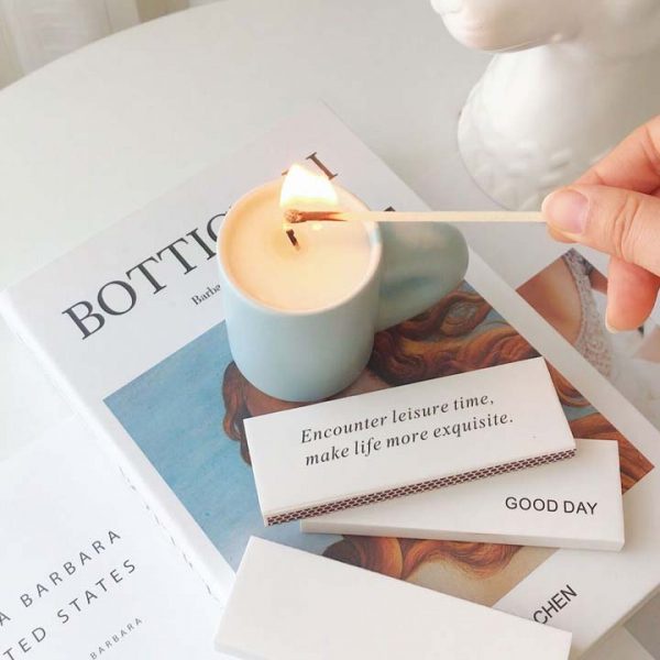 DIÊM DÀI ĐỐT NẾN THƠM GOOD DAY