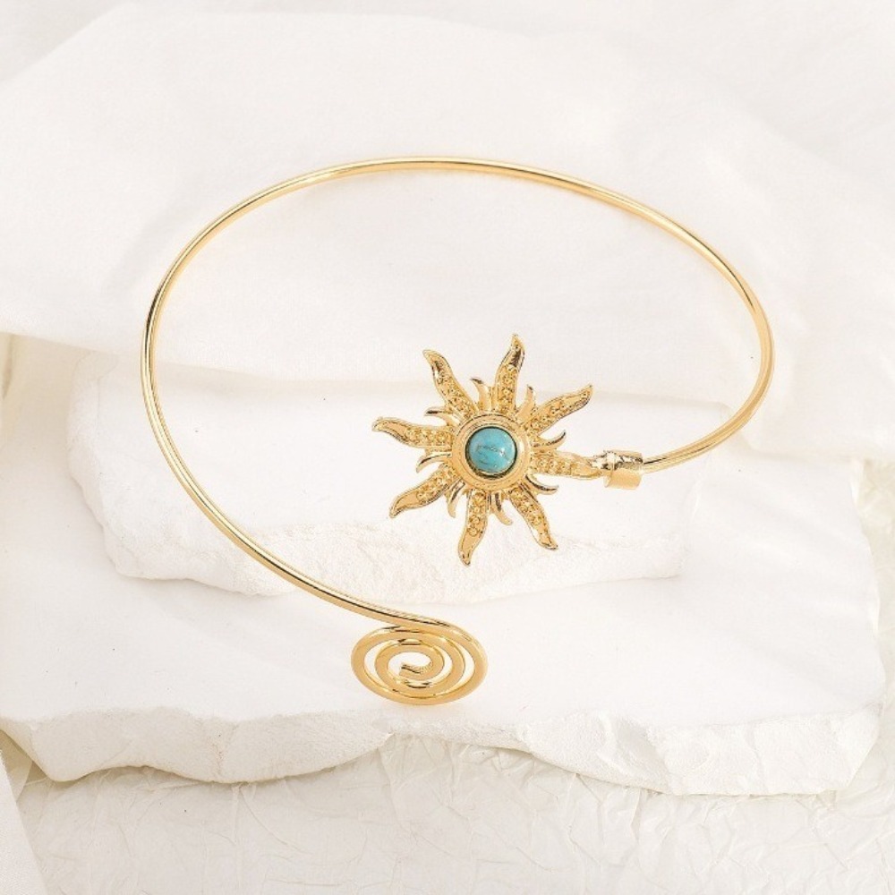 Fashion%20Alloy%20Arm%20Cuff%20Sun%20Twist%20Line%20Cuff%20Bangle%20for%20Women%20Exaggerated%20Wrist%20Accessory%20Wide%20Open%20Arm%20Cuff%20Girls%20-%20Image%204