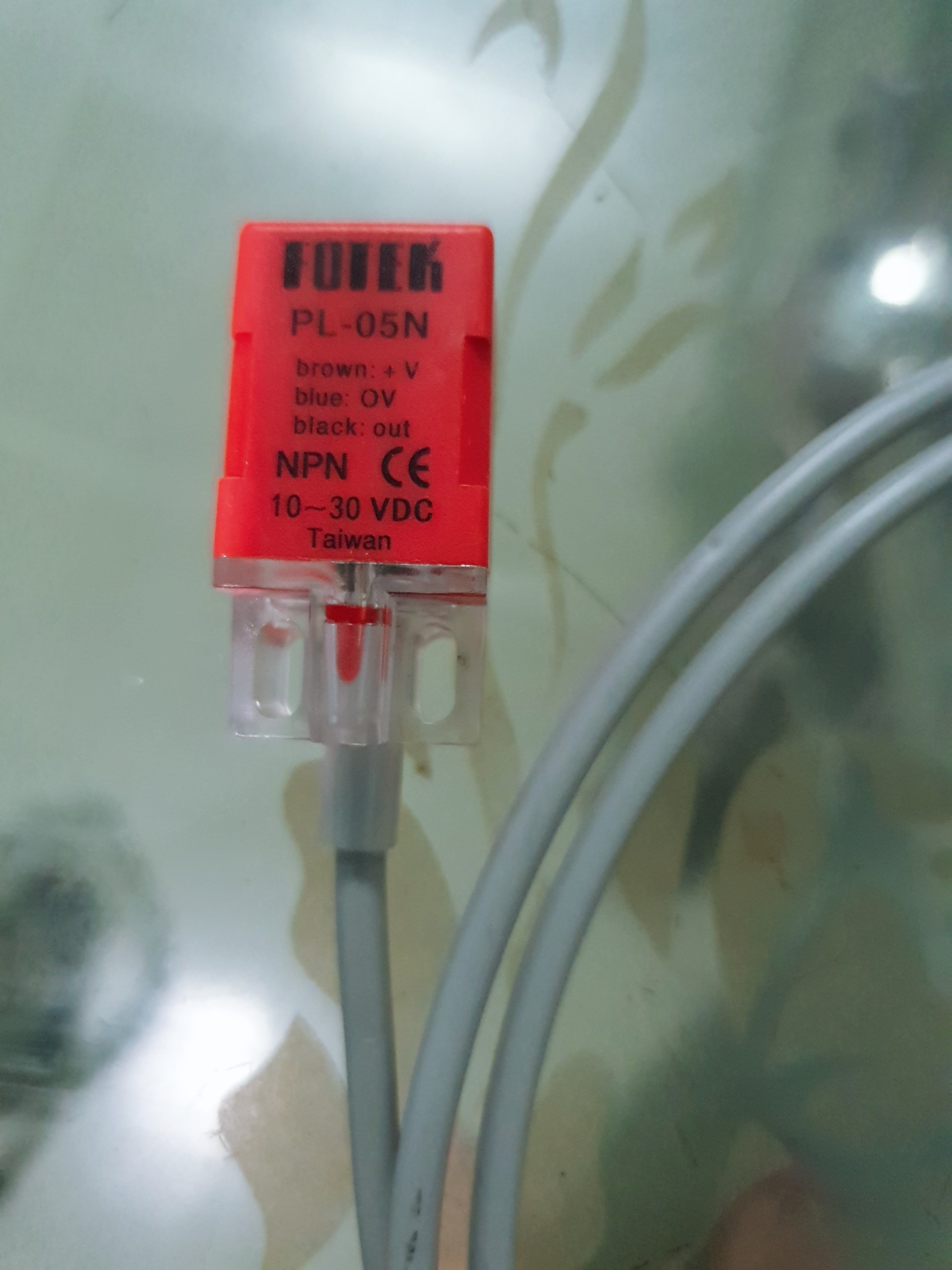 Cảm biến kim loại tiệm cận PL-05N