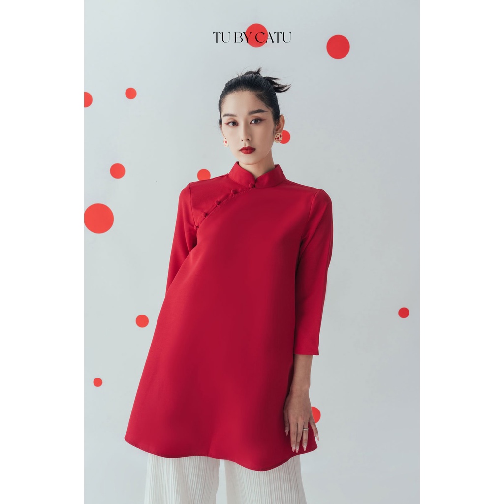 TUBYCATU | Áo dài đỏ cổ trụ (không kèm quần)
