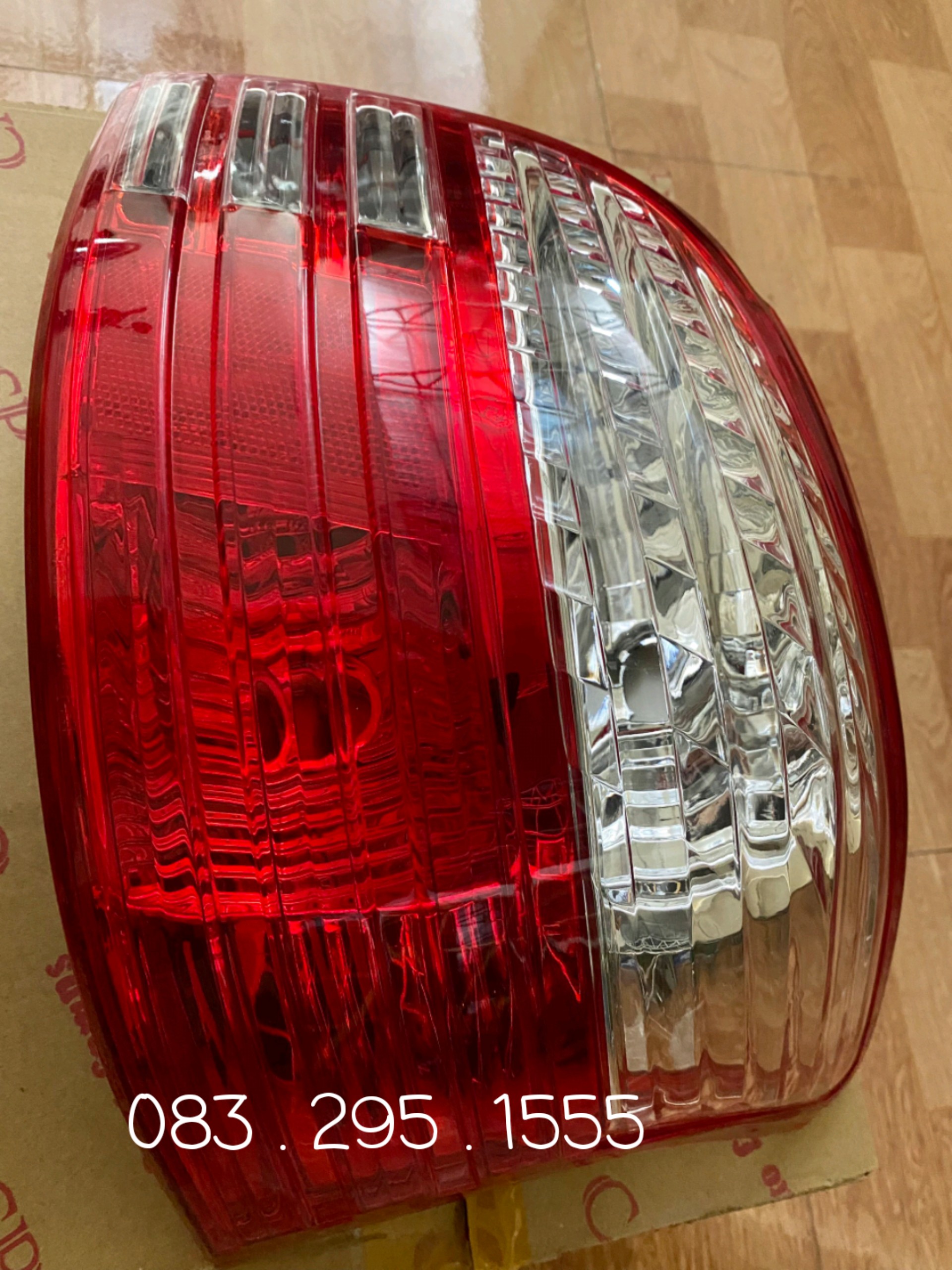 đèn hậu Vios 10 - 13 , oem