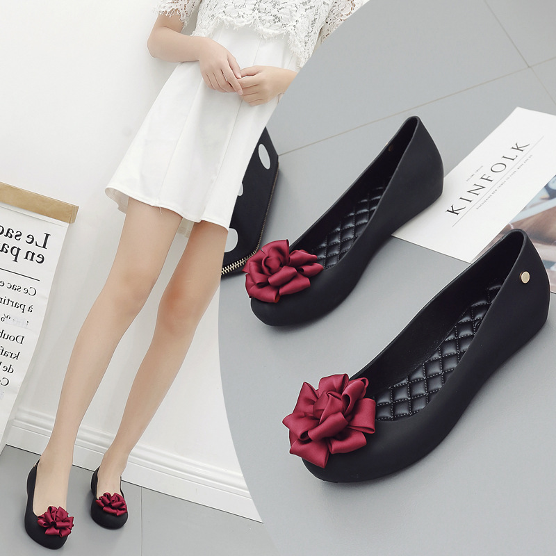 New jelly flat shoes women's fishmouth cloth flower rubber waterproof shoes super soft and comfortable