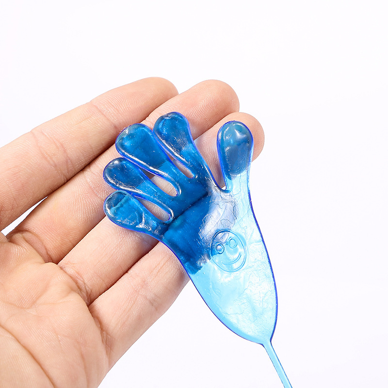 Nostalgic elastic retractable sticky Palm climbing wall vent children Boy small toy creative trick small sticky hand