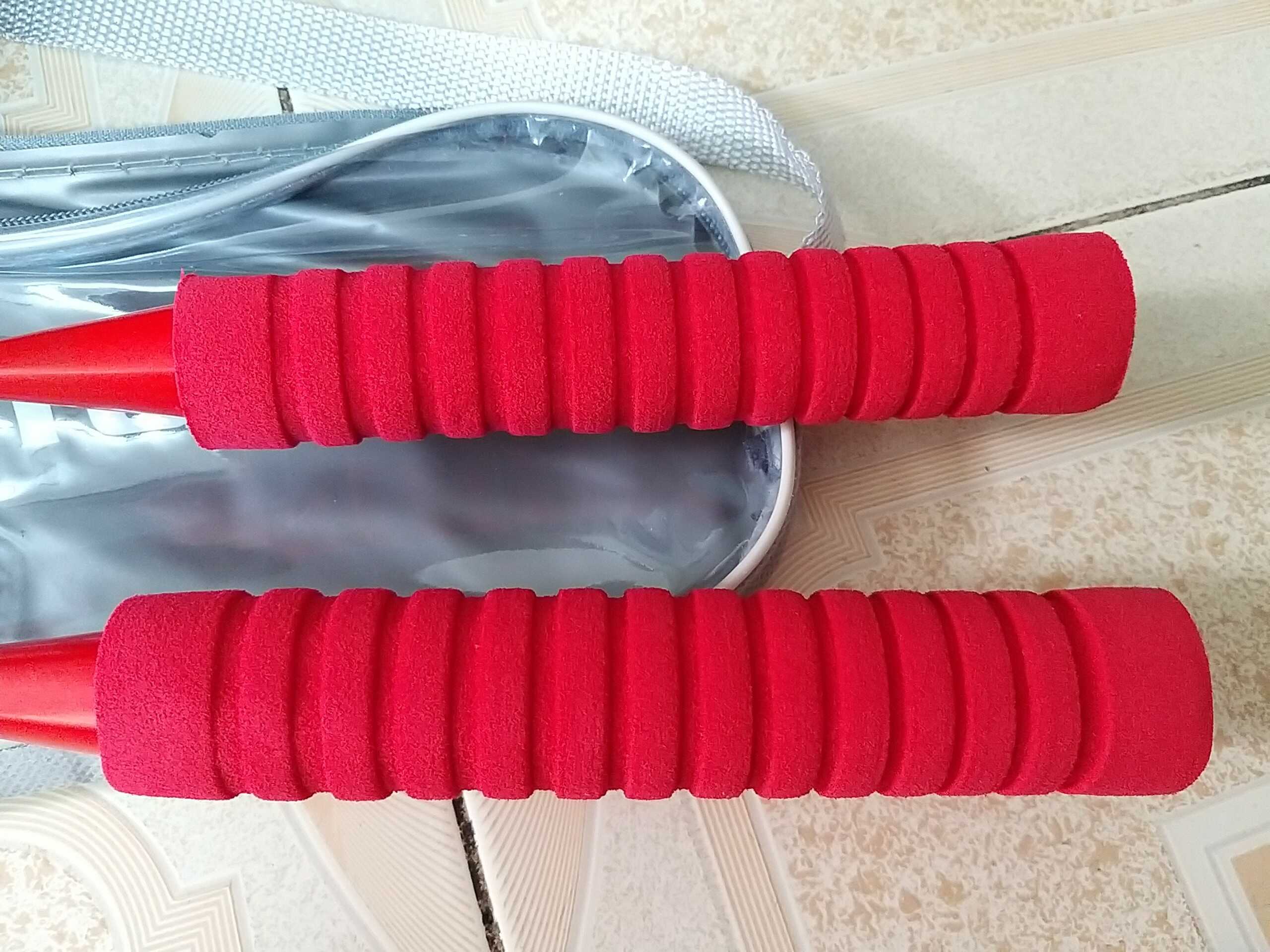 Bộ 2 vợt cầu lông kèm 3 quả cầu