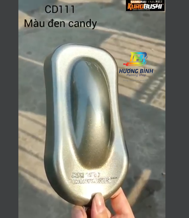 Sơn xịt Samurai màu Đen Candy  - CD111 (cần sơn trên nền màu Bạc) (400ml)
