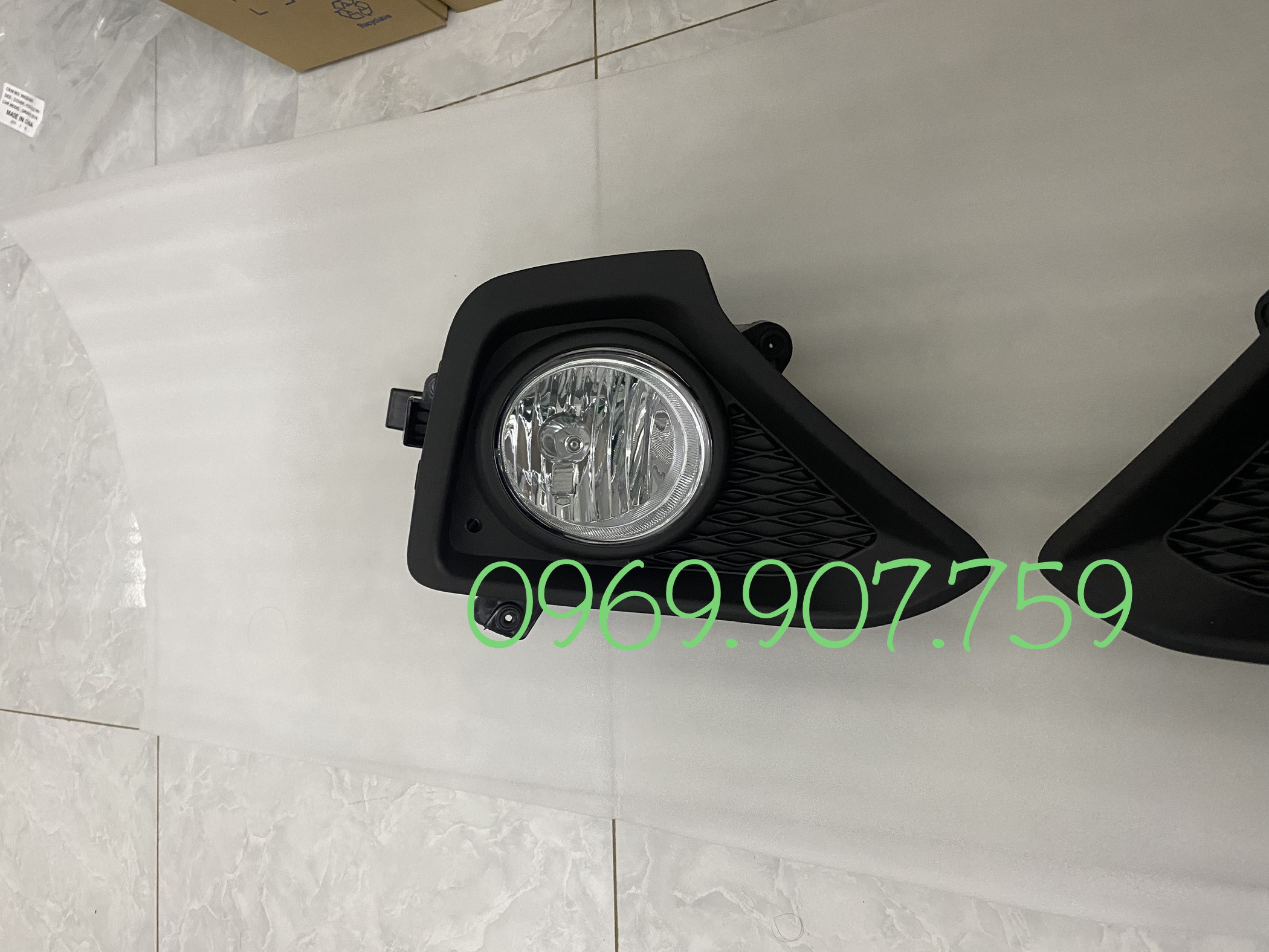 ĐÈN GẦM + DƯỠNG GẦM GRAND I10 2014-2015-2016( GIÁ 1 BỘ ĐÃ CÓ BÓNG VÀ ĐUI )