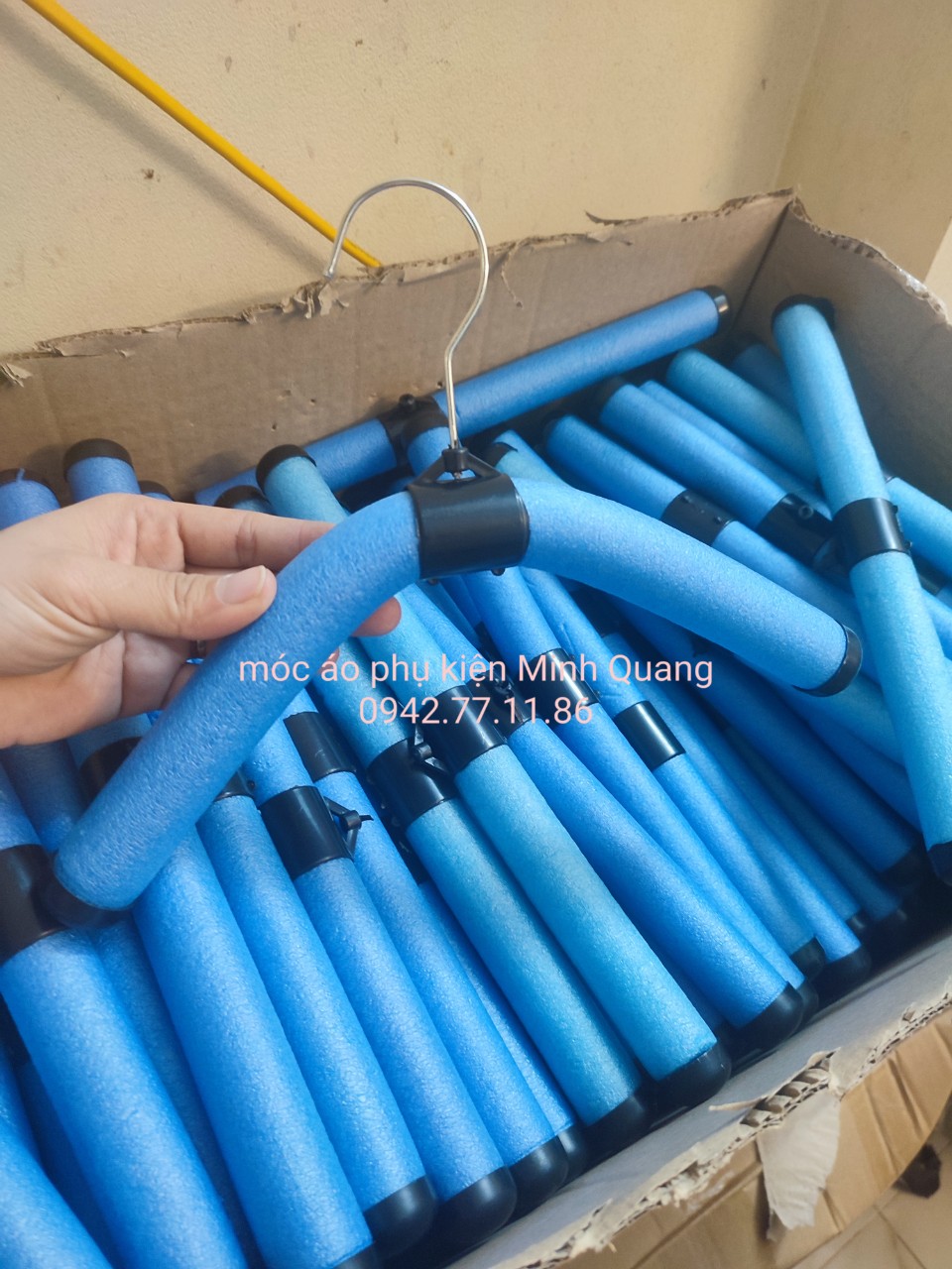 móc treo quần áo trẻ em,móc xốp