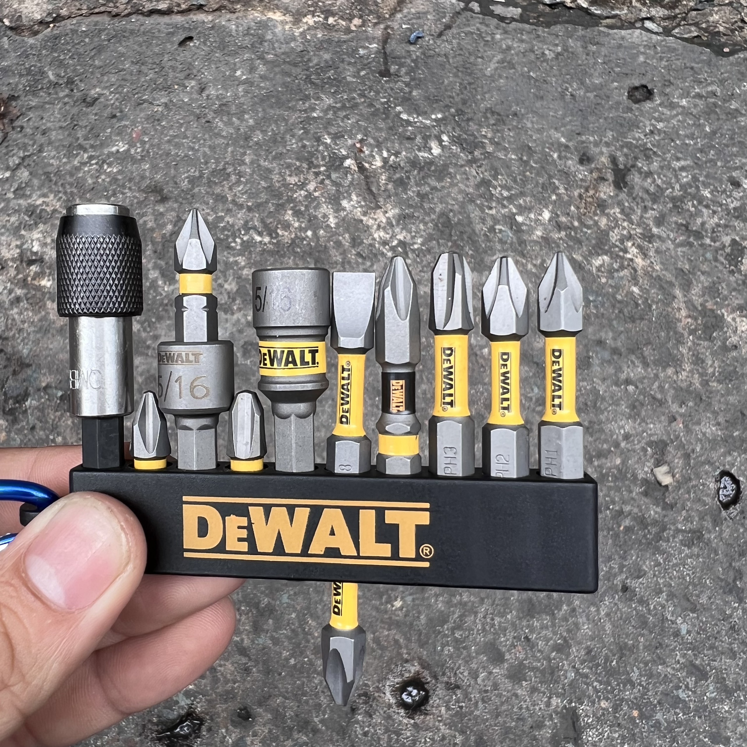 Bộ Mũi Vít DEWAT + 2 Đầu Bắn Tôn