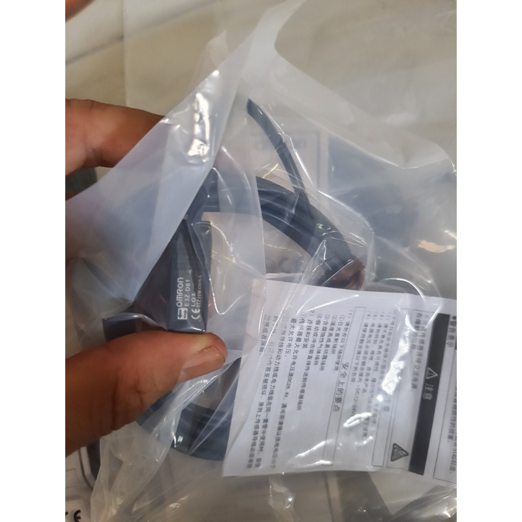 Cảm biến quang omron e3z-d61 e3z-d62 e3z-t61 e3z-ls61 e3z-r61