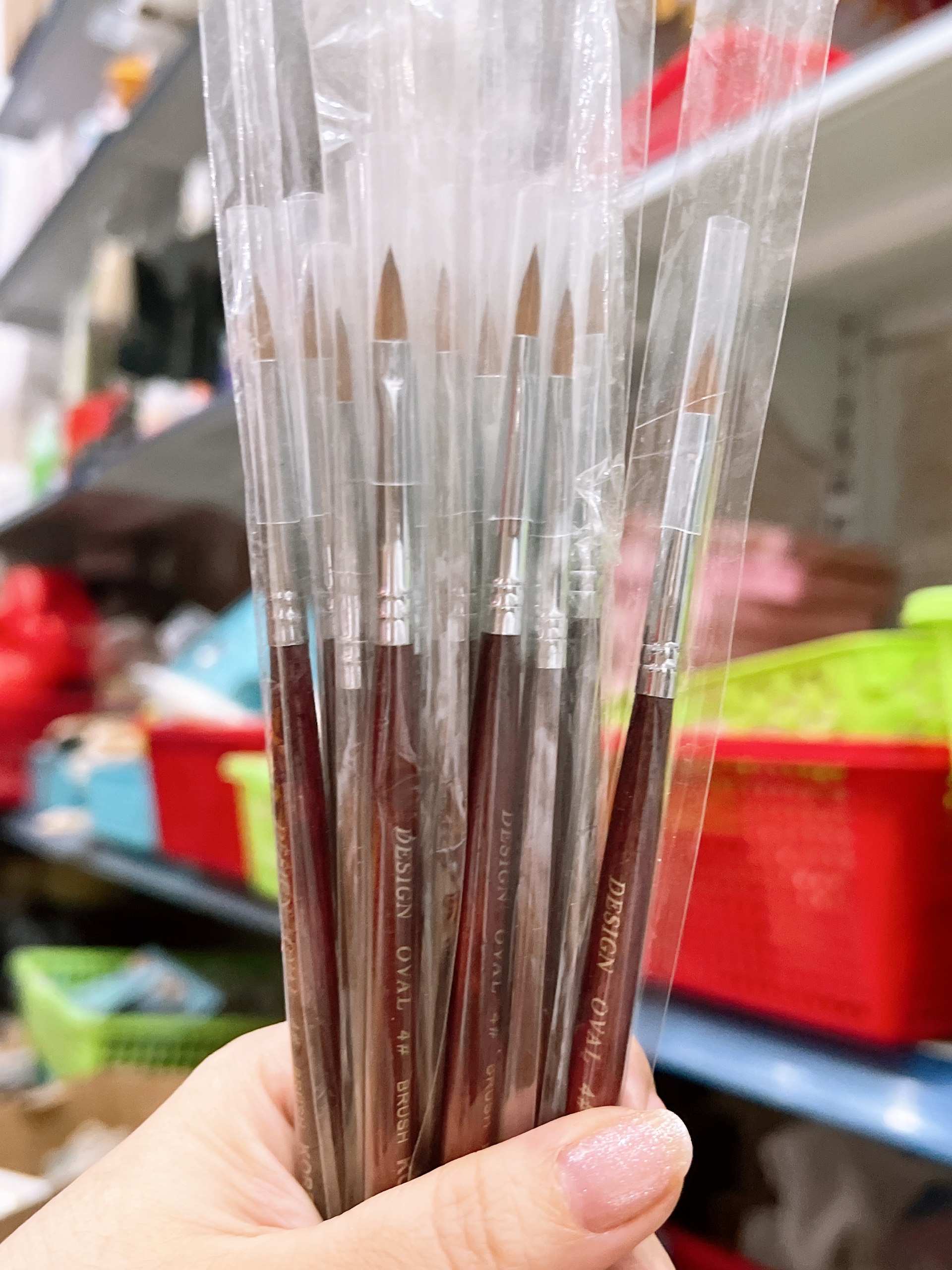 Cọ vẽ móng
