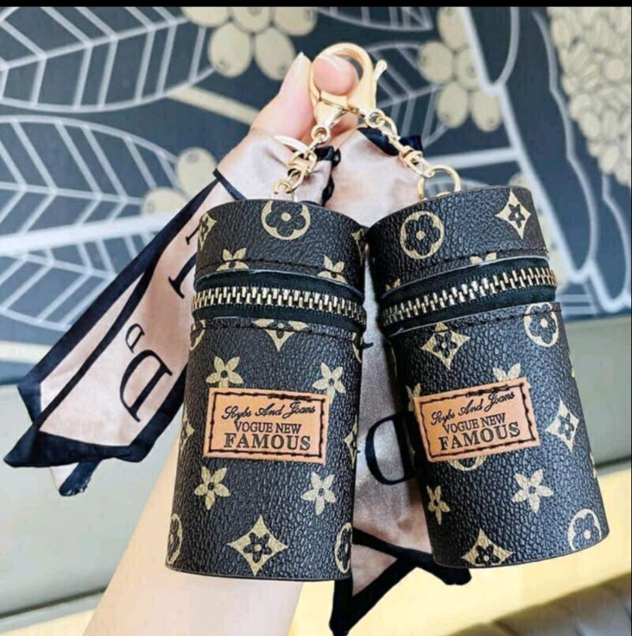 TÚI L.V MINI MÓC KHOÁ KÈM KHĂN,💖FREESHIP💖,size 10 cm CI