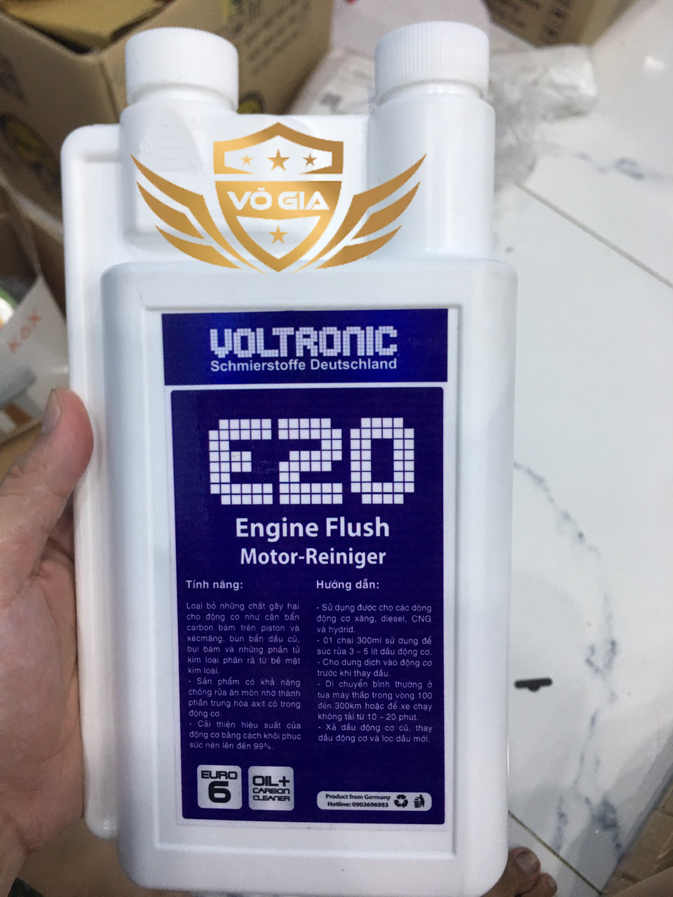 Dung dịch súc rửa động cơ VOLTRONIC E20 ENGINE FLUSH 1L - chiếc lẻ
