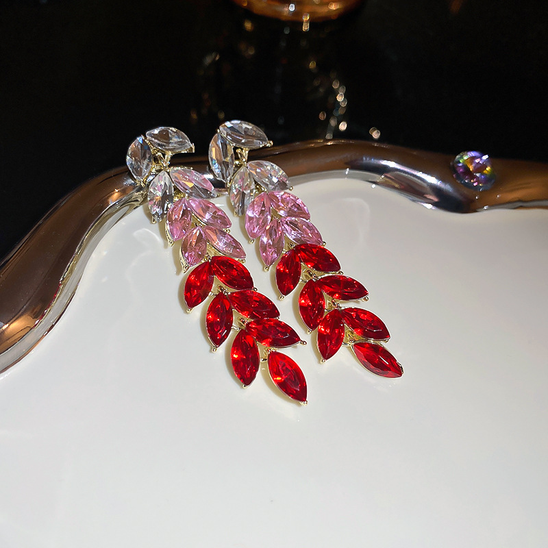 Women crystal rhinestone earrings