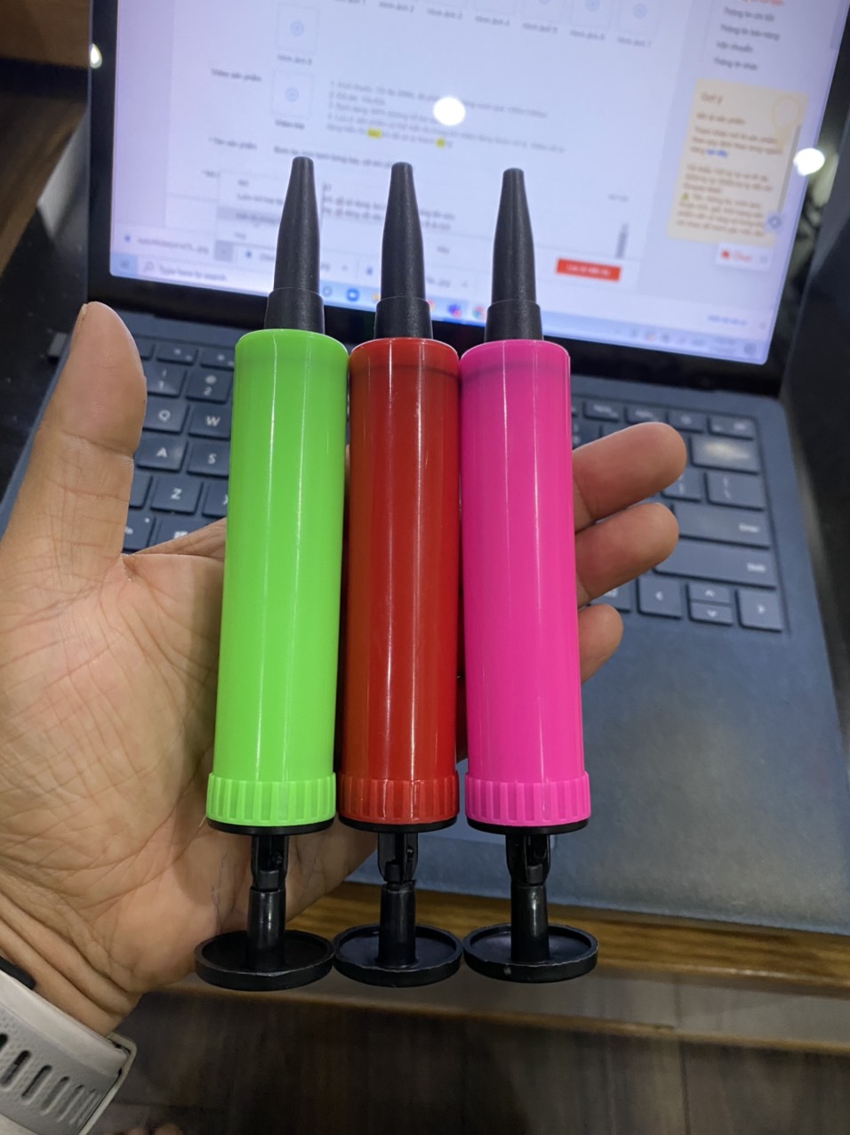 Bơm tay mini bơm bóng bay, bơm cột khí chống sốc