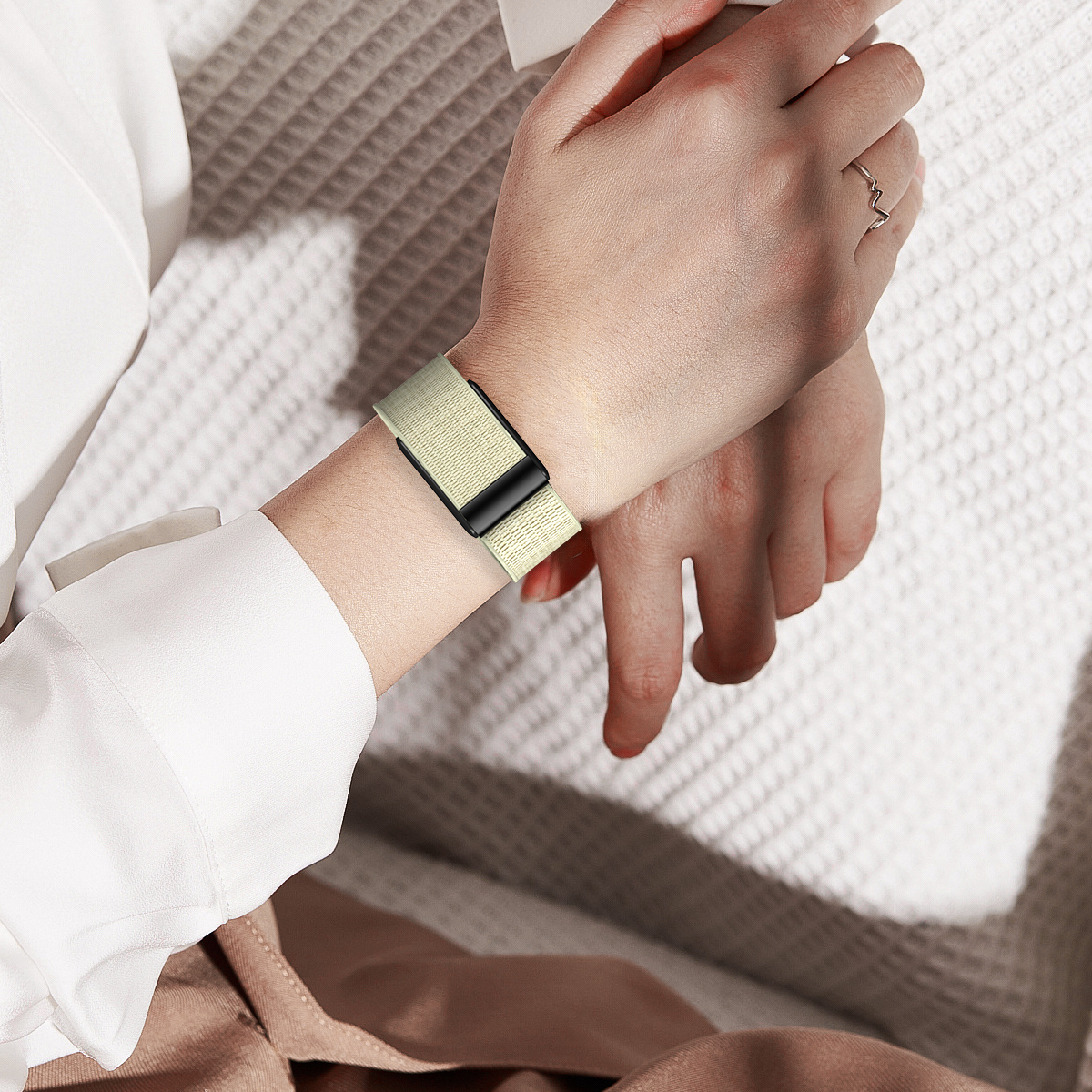 【Bestseller Alert】 Nylon Strap for Whoop 4.0 Band Sport Stretchy watch bracelet correa elastic belt replacement for Whoop 4.0 Bands.