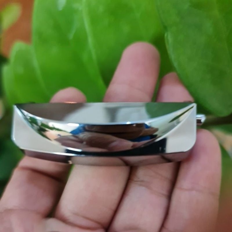Lẫy Khóa Nồi Cơm điện Cuckoo Mã cr0631f - mã  số 112