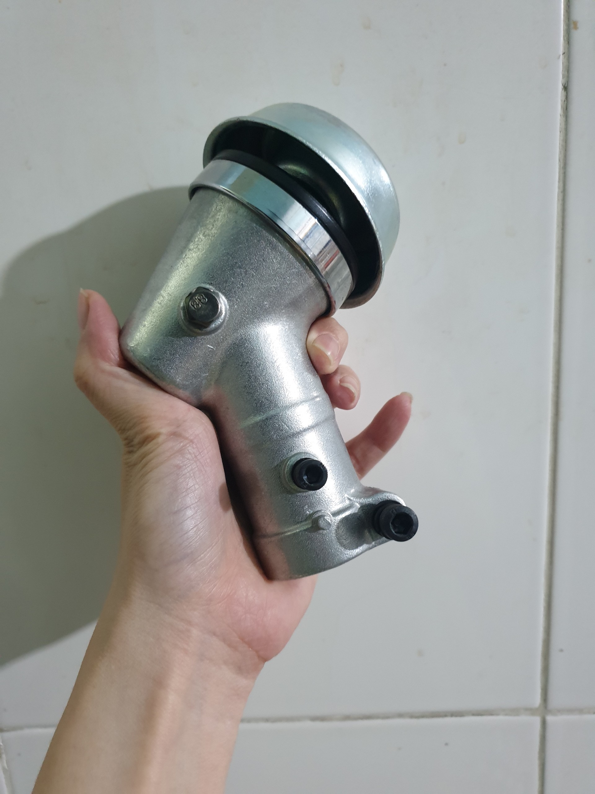 Đầu dao cắt cỏ dùng cho máy huqsvarna 143 . 28mm-9 khía