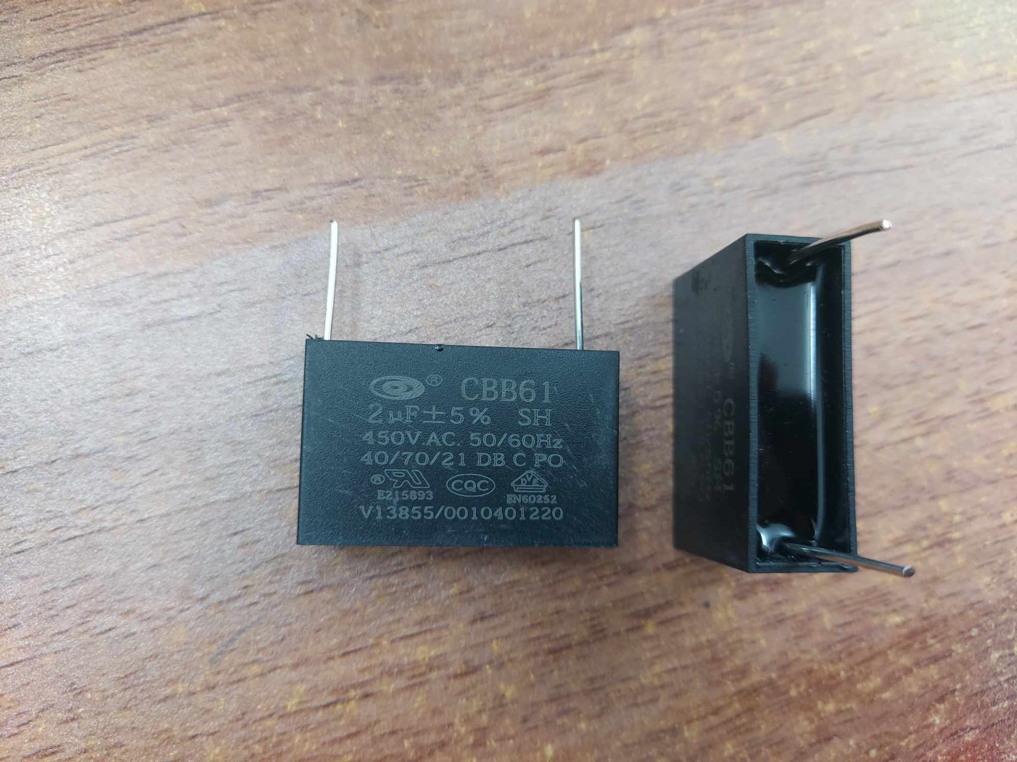 Tụ Quạt CBB61 2uf 450v chân kim cắm mạch mới !