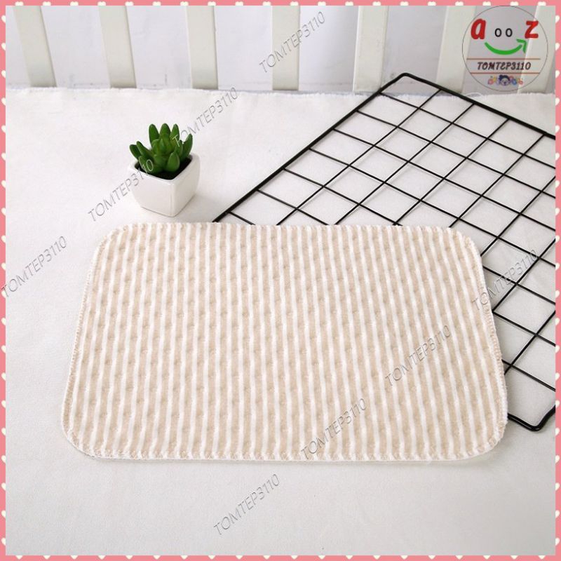 Miếng lót chống thấm, tấm lót thay bỉm tã cho bé sơ sinh organic an toàn cho nàn da - kích thước 25x35cm