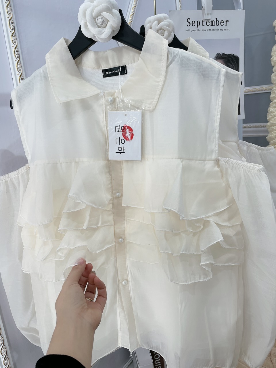 [Freeship] Áo sơ mi bèo ngực khoét vai cổ đức