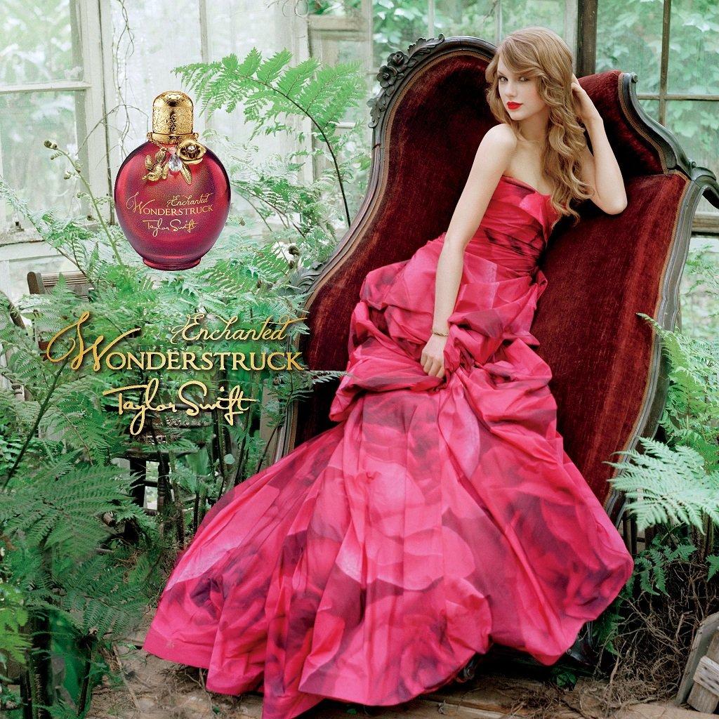 red perfume taylor swift